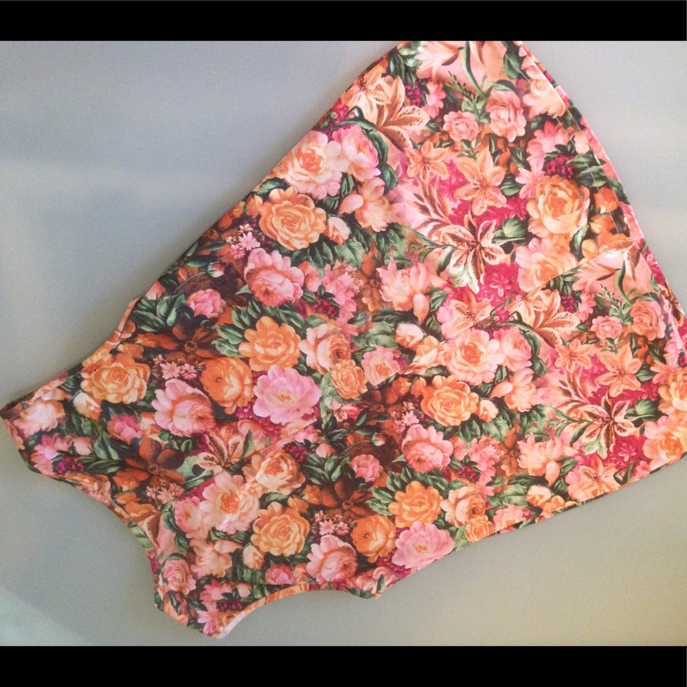 Polyester Sleeveless Blouse - no tags